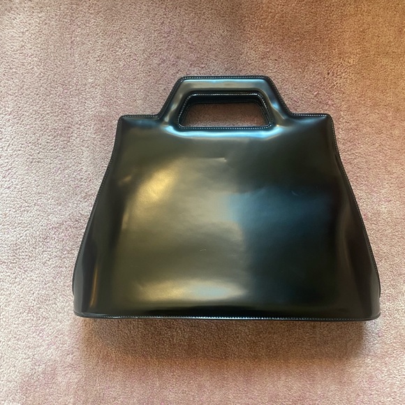 Ferragamo “Wanda” Patent Leather Handbag - Picture 4 of 8